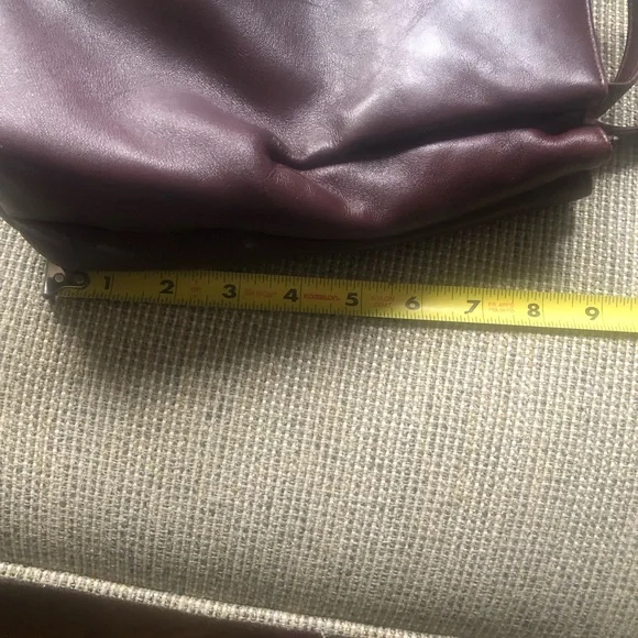 Vintage Etienne Aigner Large Brown Leather Shoulder Bag - Picture 9 of 11